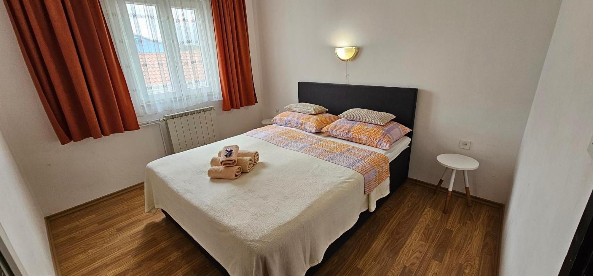 Apartman Pida Primošten Exterior foto
